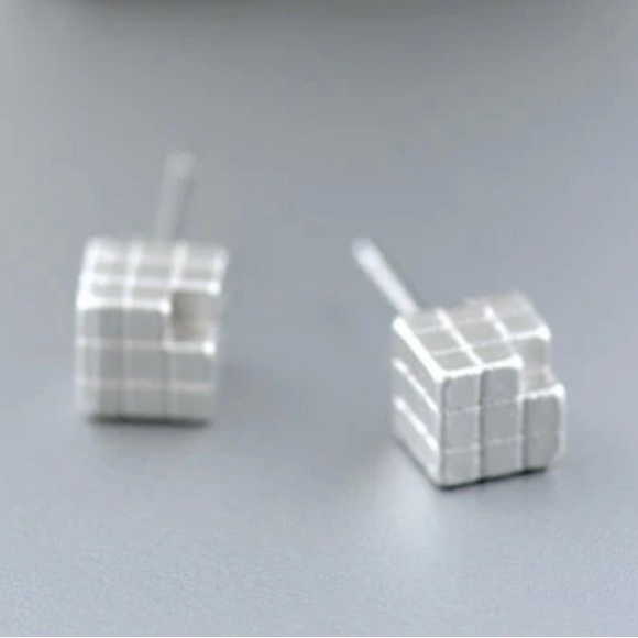 Ada Marie Rubik’s Cube Stud Earrings - Picture 2 of 3